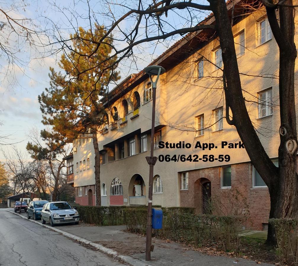 Apartman Park Jagodina-Studio U Centru Grada Exterior photo